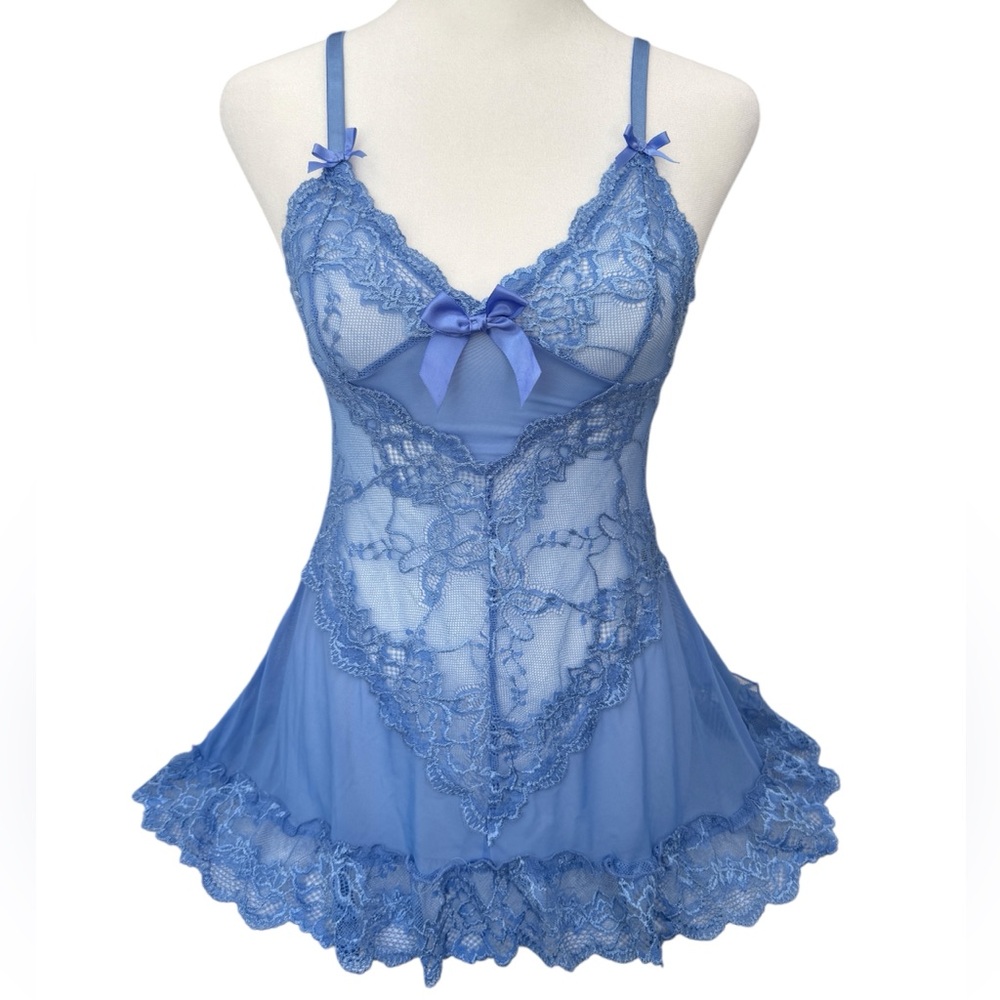 Frederick’s of Hollywood Lace & Mesh Lingerie Nightie NWOT